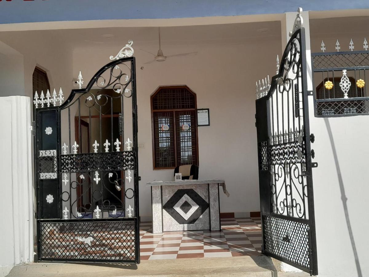 Rani Palace *